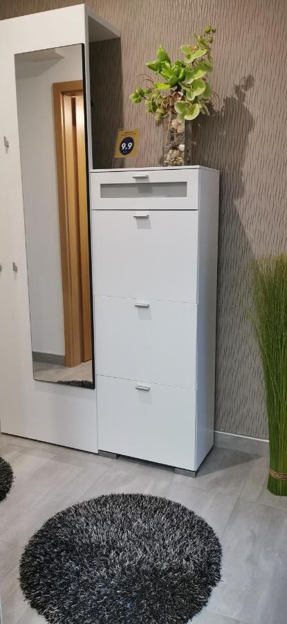 Hanna Apartman Buk Exterior photo