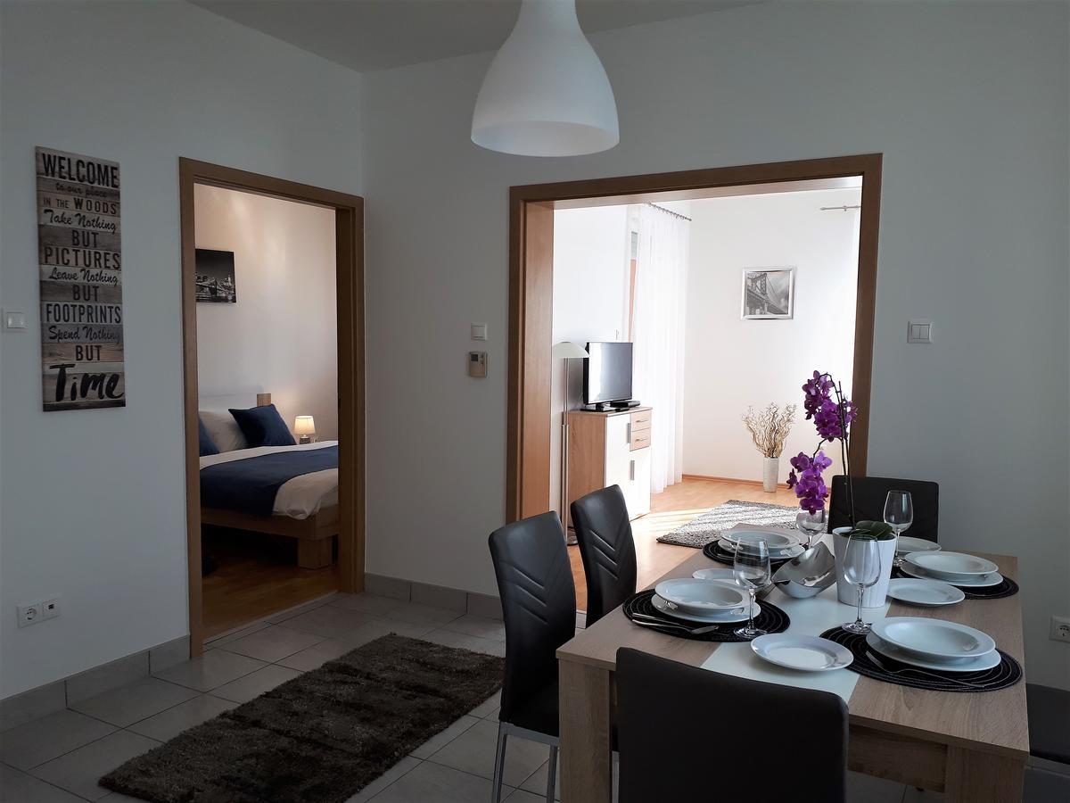Hanna Apartman Buk Exterior photo